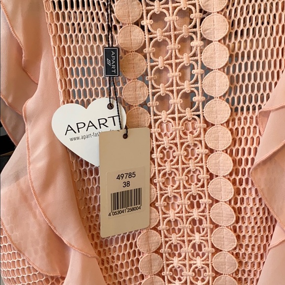 Dress - Picture 6 of 6